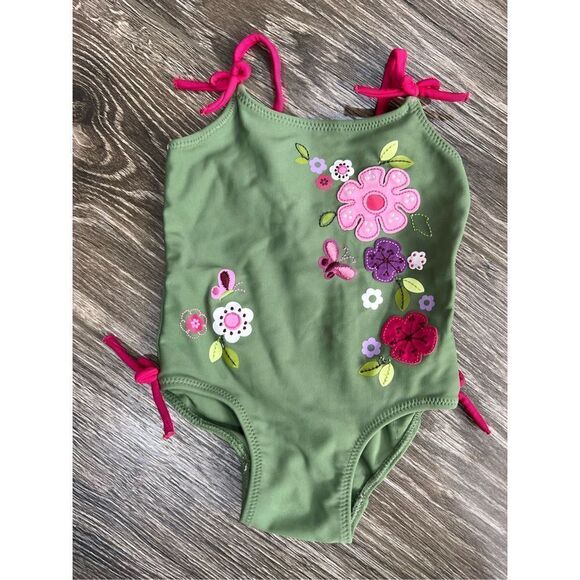 Gap Baby 3-6m bathing suit EUC - Picture 1 of 3